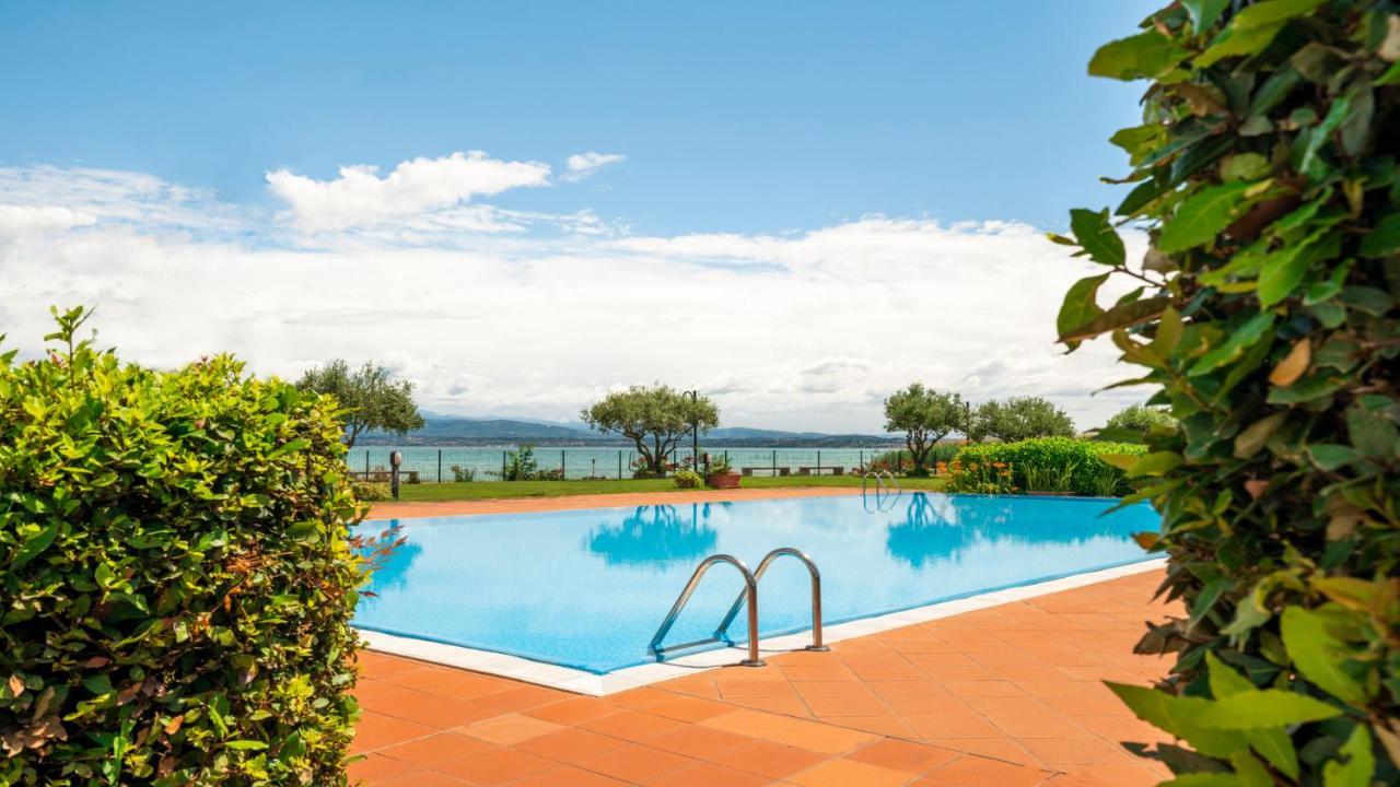 Appartement Lagoon à Sirmione Extérieur photo